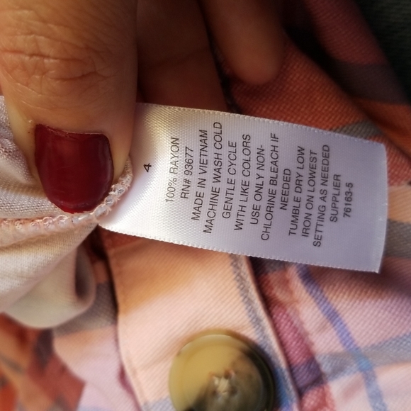 A.N.A.Women's Plaid Shorts - Picture 12 of 13